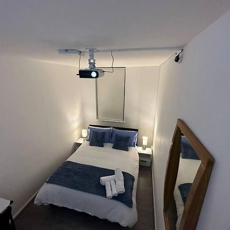 Small Cozy Private Bedroom Zone1 London Luaran gambar