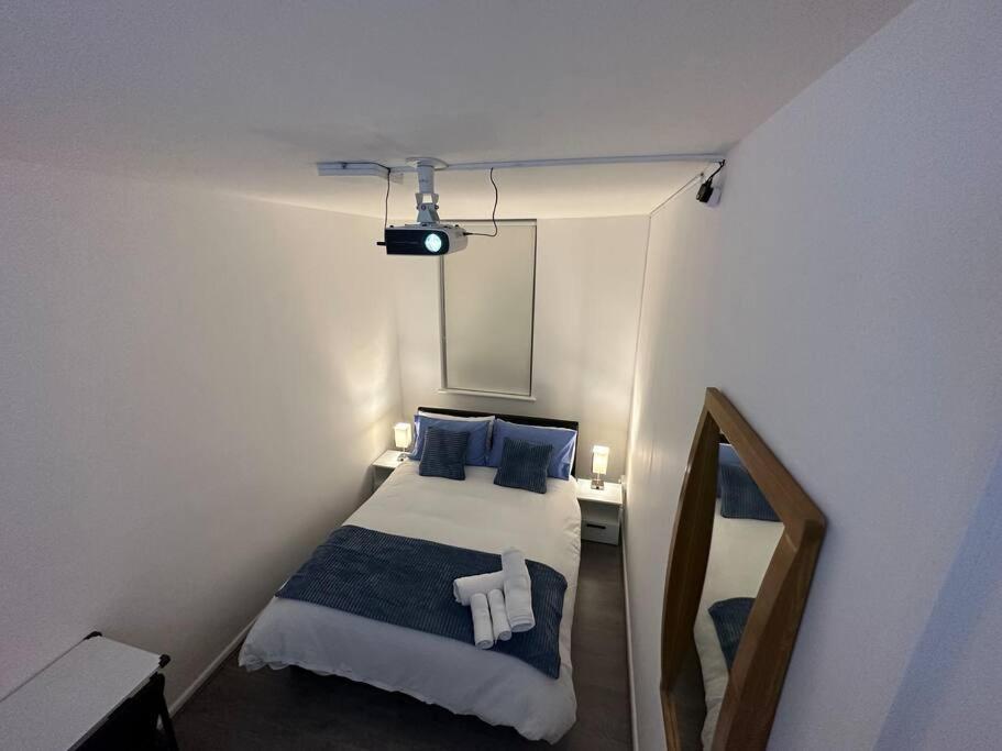 Small Cozy Private Bedroom Zone1 London Luaran gambar